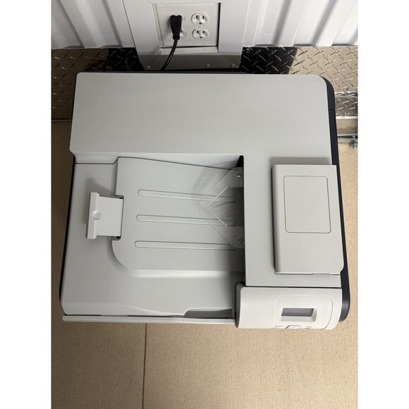 HP LaserJet 500 Color M551 Printer W/Toner Network Ethernet - Picture 7 of 16